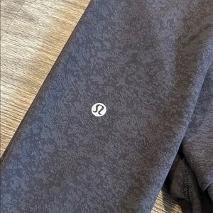 Lululemon Wunder Train 25” Blaze Black Patterned Leggings Size 4